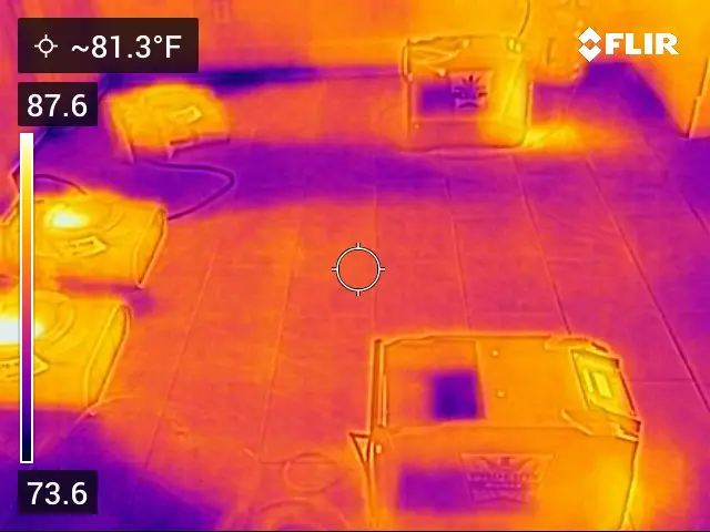 Thermal image showing hidden moisture for Dallas water damage claim