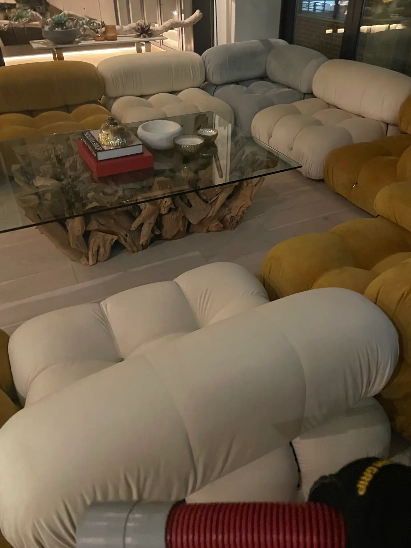 Delicate tufted upholstery cleaning with button and seam protection